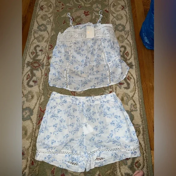 NWT Caroline Constas New York Floral Lace Trim Cami and Shorts Set - Picture 1 of 6